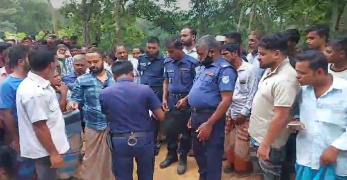 সখীপুরে চাচা-ভাতিজাকে কুপিয়ে হত্যা